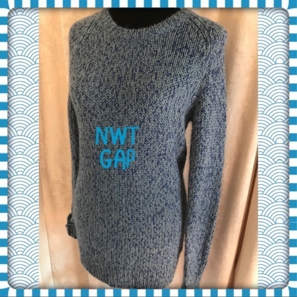 “Blues You Can Use” NWT GAP SWEATER 🦋🦋❄️🦋